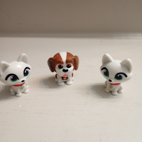 Elf On The Shelf Bundle Of Three Elf Pet Minis - Picture 2 of 6